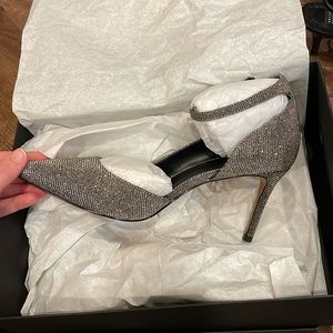 Silver Banana Republic heels size 8